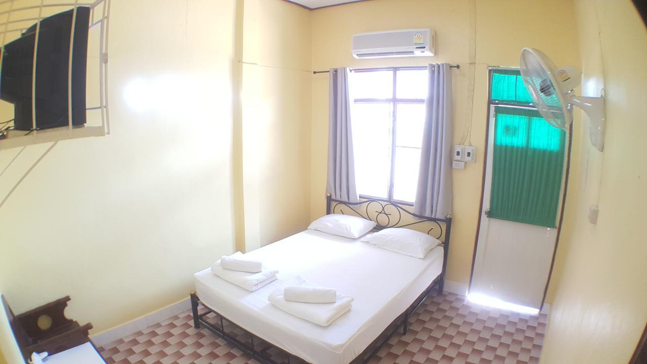 North Hotel Nakhon Nayok Bagian luar foto